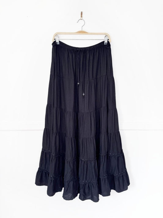 vintage 00s white stag boho tiered full maxi skirt | made in India - good market thrift store