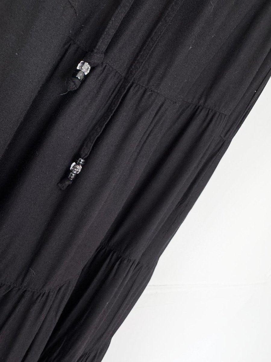 vintage 00s white stag boho tiered full maxi skirt | made in India - good market thrift store