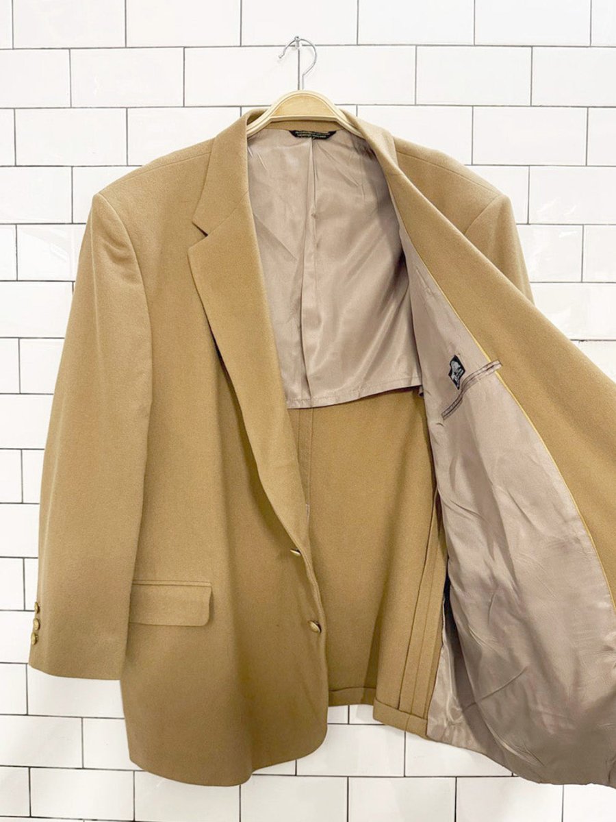 vintage 100% wool gold crest button blazer | man in wool | union made in USA - good market thrift store