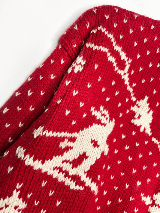 vintage 100% wool hand - knit skiiers + snowflakes chunky knit sweater | southwool - good market thrift store
