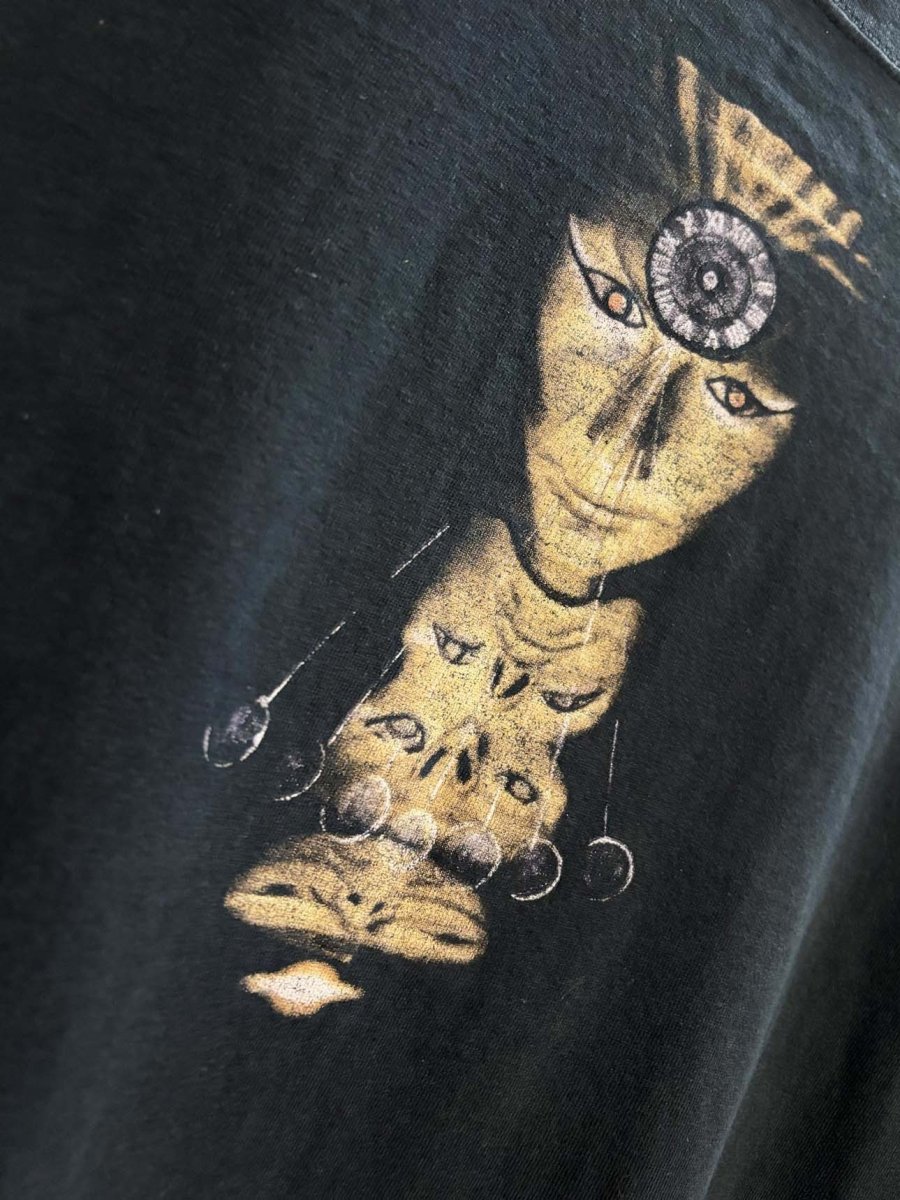 vintage 2005 system of a down mezmerize tour tee - good market thrift store