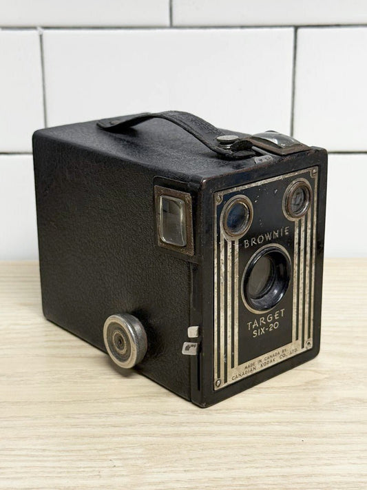 vintage 50s kodak brownie target six - 20 box camera | made in Canada - good market thrift store