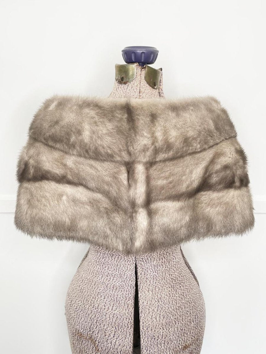 vintage 50s mink shawl wrap collar - good market thrift store