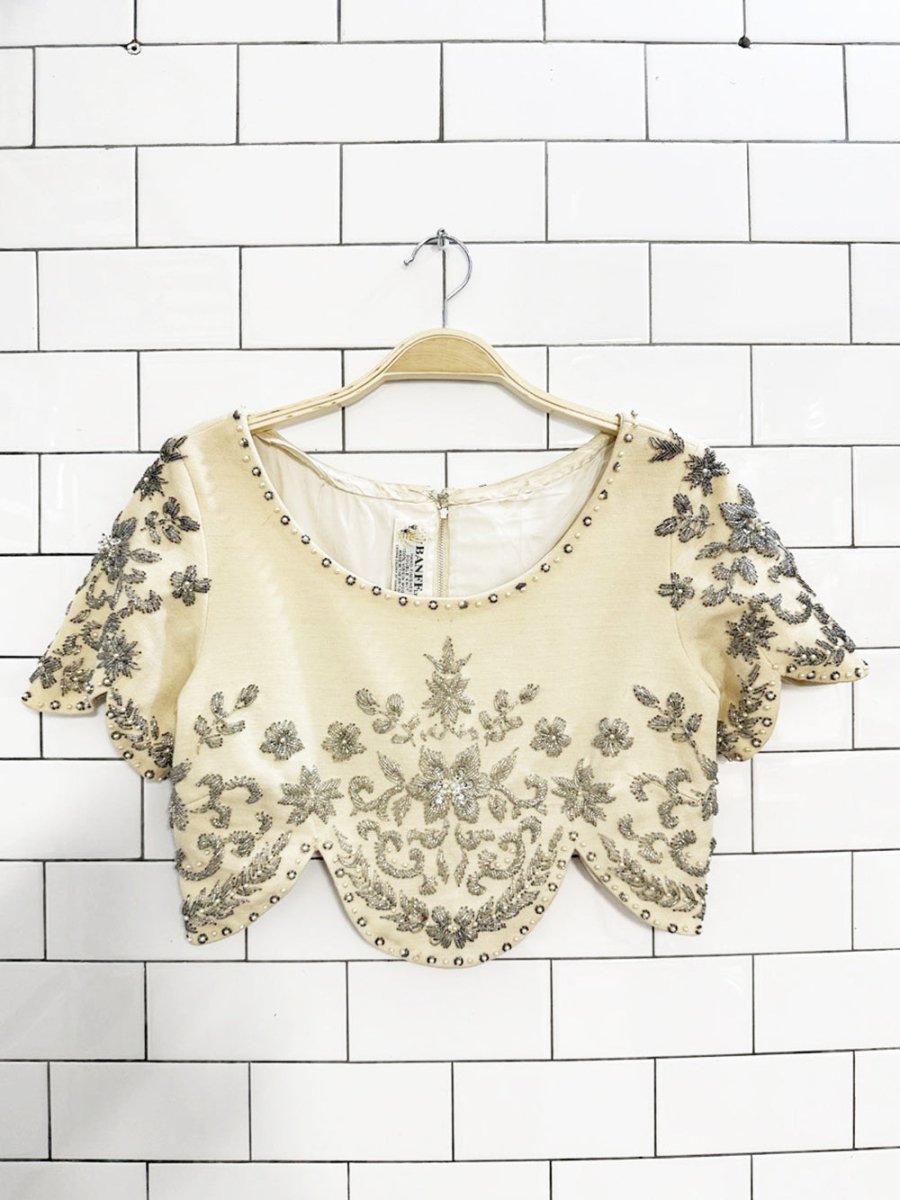 vintage 70s banff 100% wool hand beaded knit scallop crop top - good market thrift store