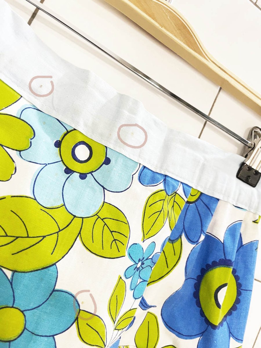 vintage 70s floral half apron - good market thrift store