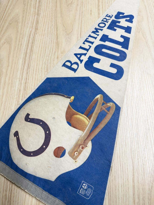 vintage 70s NFL baltimore colts felt pennant - good market thrift store
