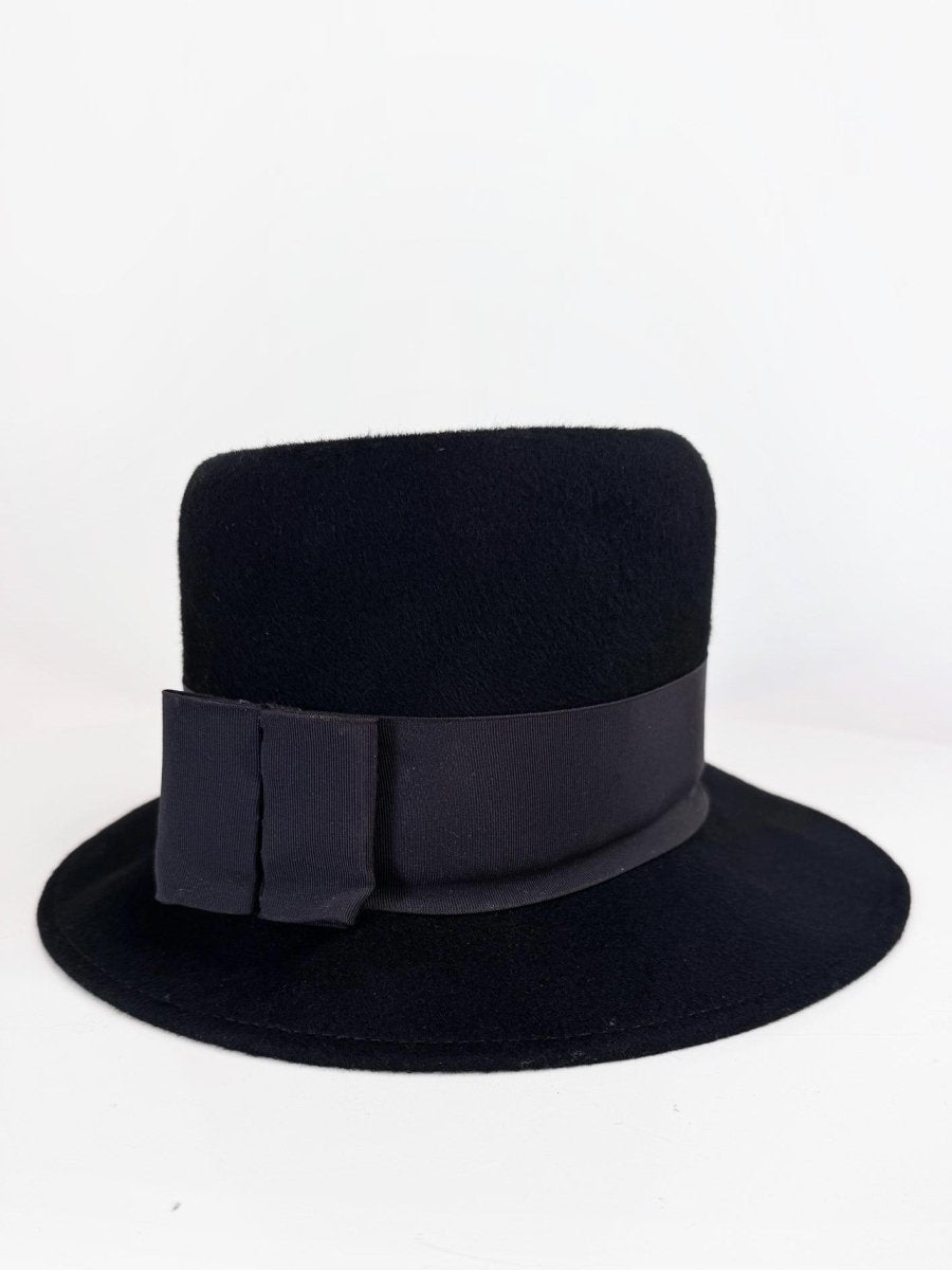 vintage 70s schiaparelli paris 100% wool hat | astre milliner - good market thrift store