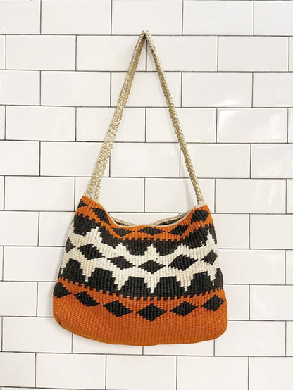 vintage 70s woven bilum shoulder bag with crochet strap | clix zipper - good market thrift store