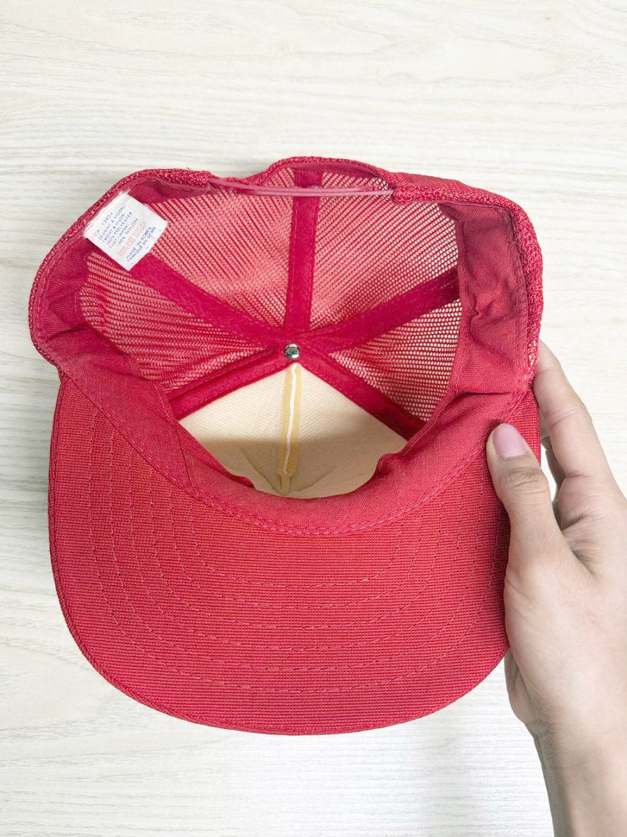 vintage 80s bear mesh trucker hat - good market thrift store