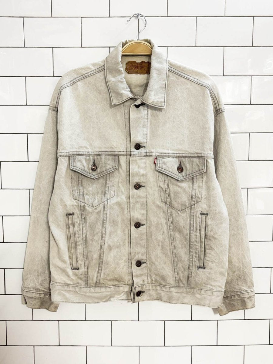 vintage 80s levi's 70507 relaxed fit denim trucker jacket | made in USA - good market thrift store