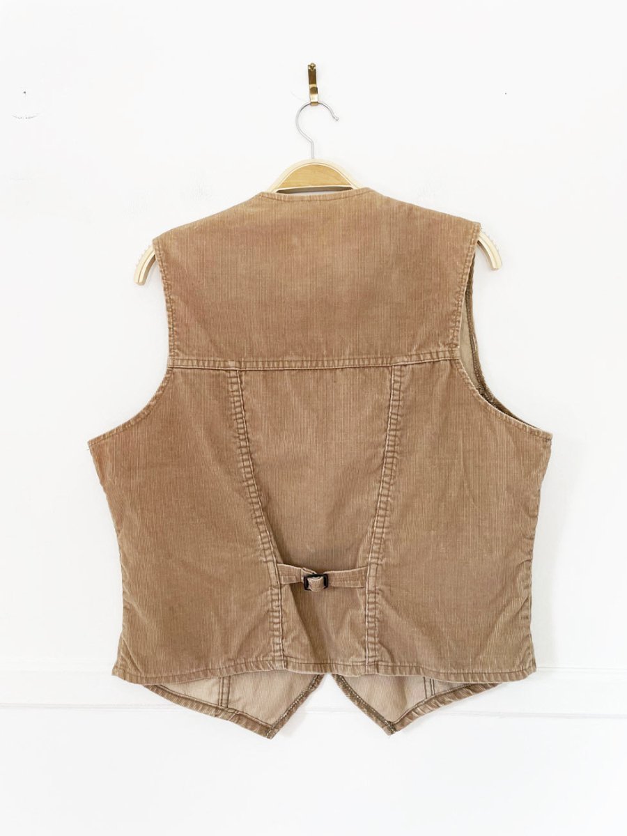 vintage 80s levi's corduroy vest | made in USA - good market thrift store