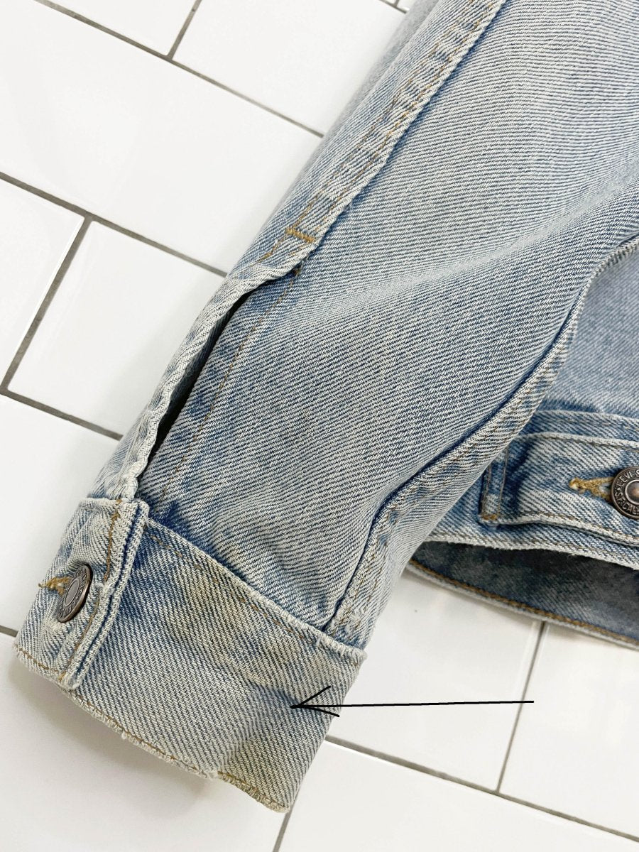 vintage 80s levi's light washed denim trucker jacket | made in Canada - good market thrift store