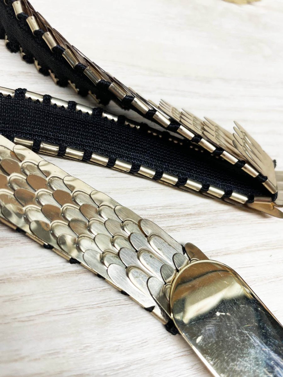 vintage 80s metal scales stretch belt - good market thrift store