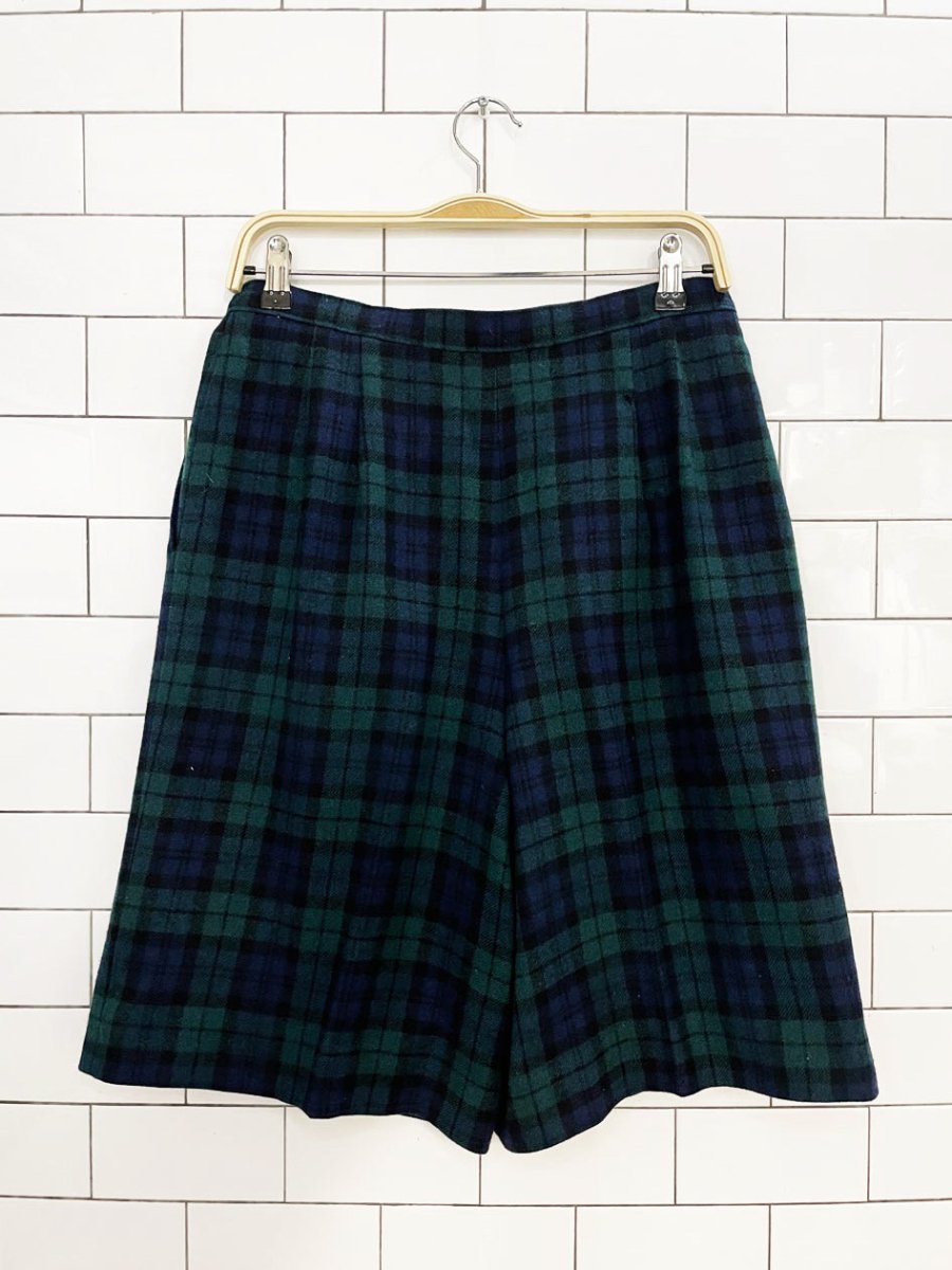 vintage 80s pendleton 100% virgin wool authentic tartan plaid shorts | made in USA - good market thrift store