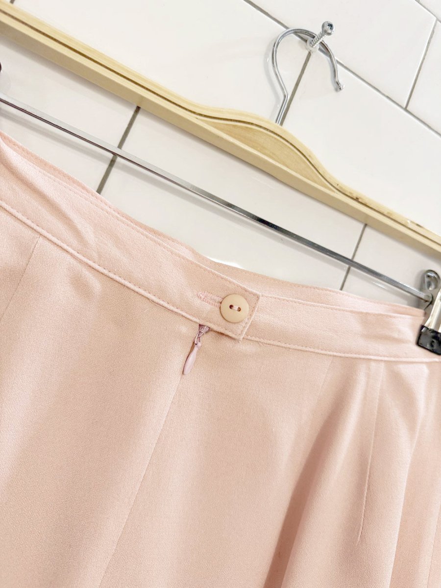 vintage 80s peter nygard 100% silk mini skirt | made in Canada - good market thrift store