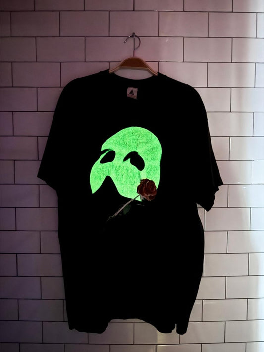 vintage 80s phantom of the opera glow-in-the-dark graphic tee | single stitch | R.U.G. PLC dewenters - good market thrift store