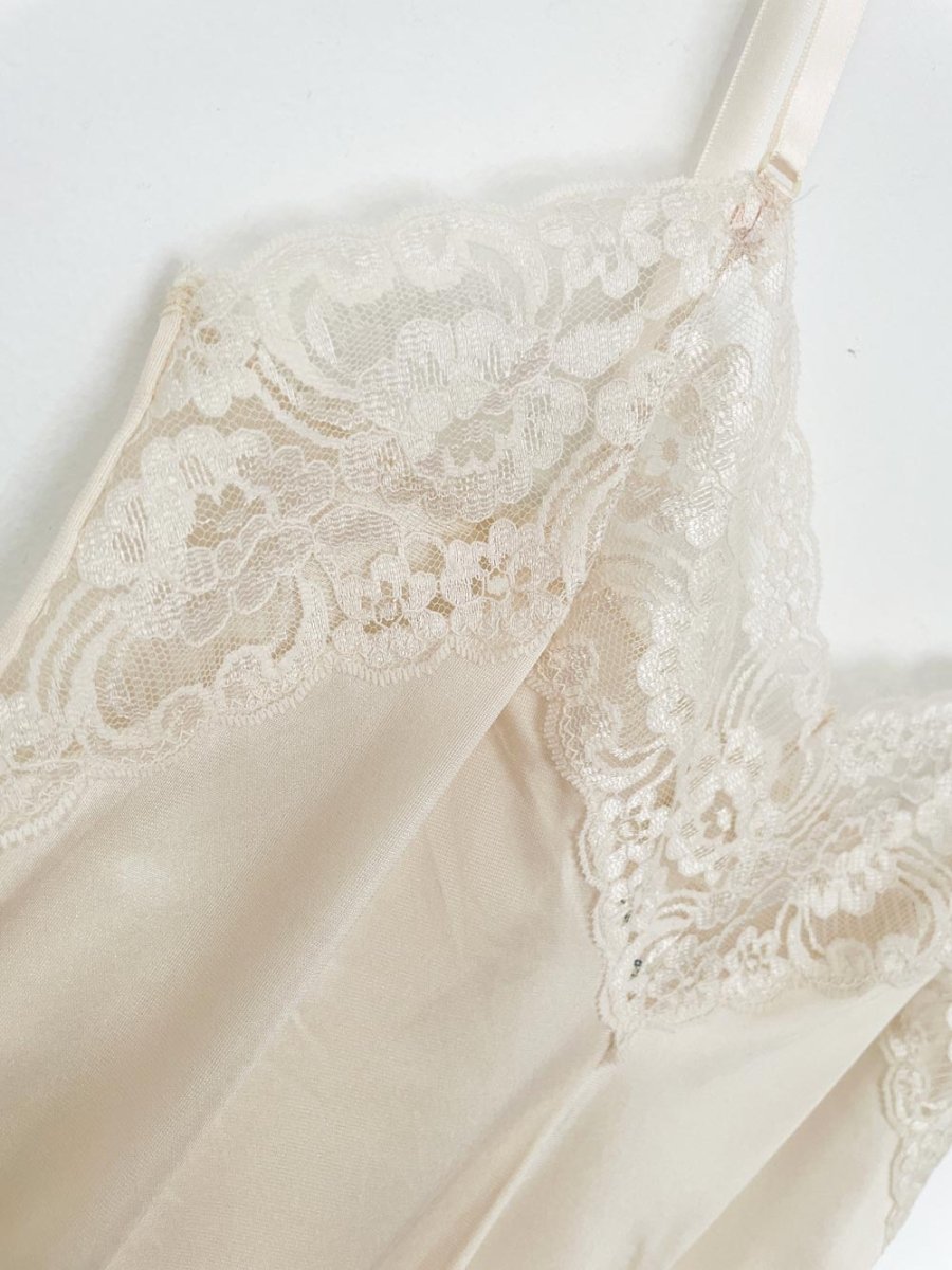 vintage 80s smart poly - knit lace trim sateen midi slip - good market thrift store