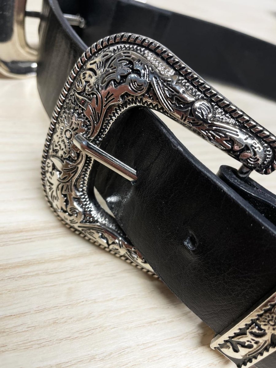vintage 80s western double buckle faux leather belt - good market thrift store