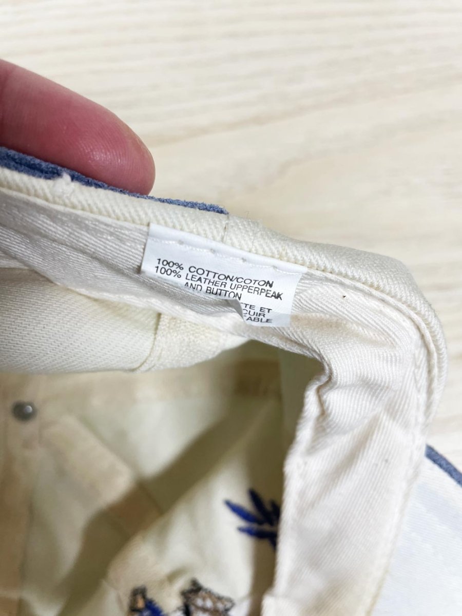 vintage 90s AJM suede brim embroiderd cowboy hat - good market thrift store