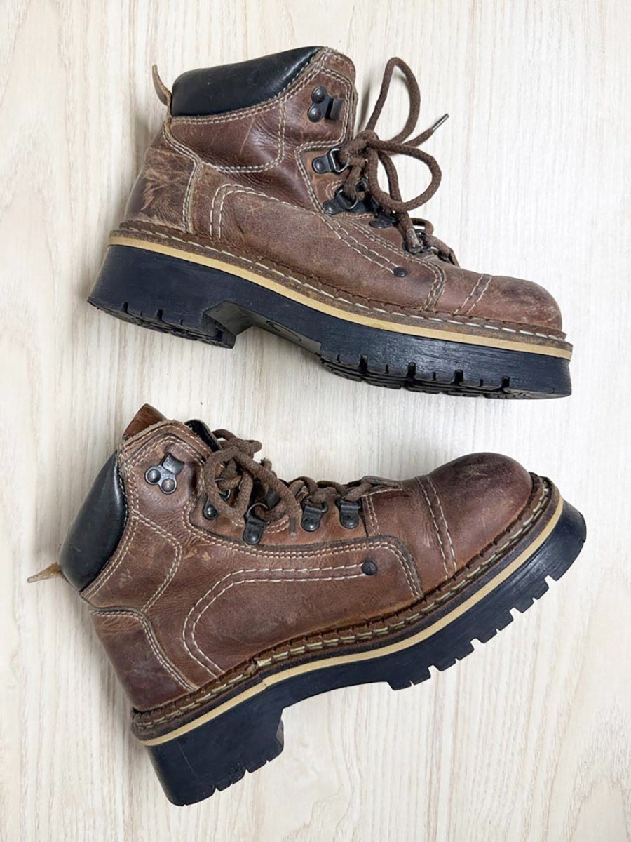 vintage 90s aldo leather lace up chunky sole hiker boot | made in Italy - good market thrift store