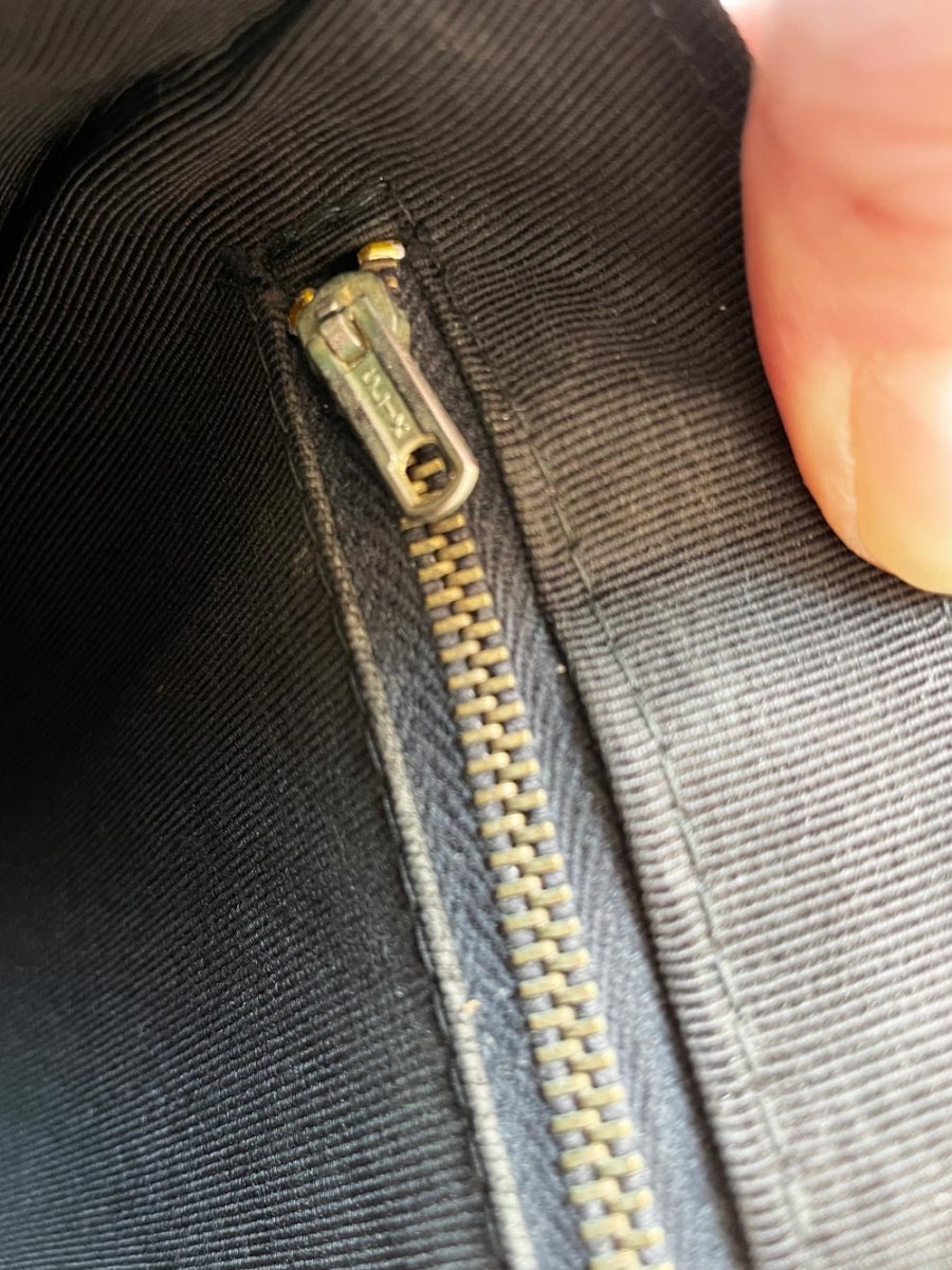 vintage 90s alligator embossed leather turnlock top handle bag | clix zipper - good market thrift store