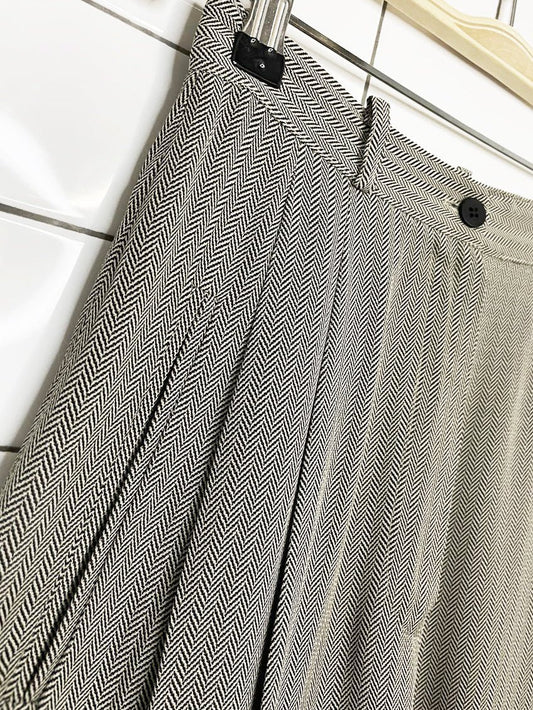 vintage 90s ann taylor herringbone pleated trouser | made in USA - good market thrift store