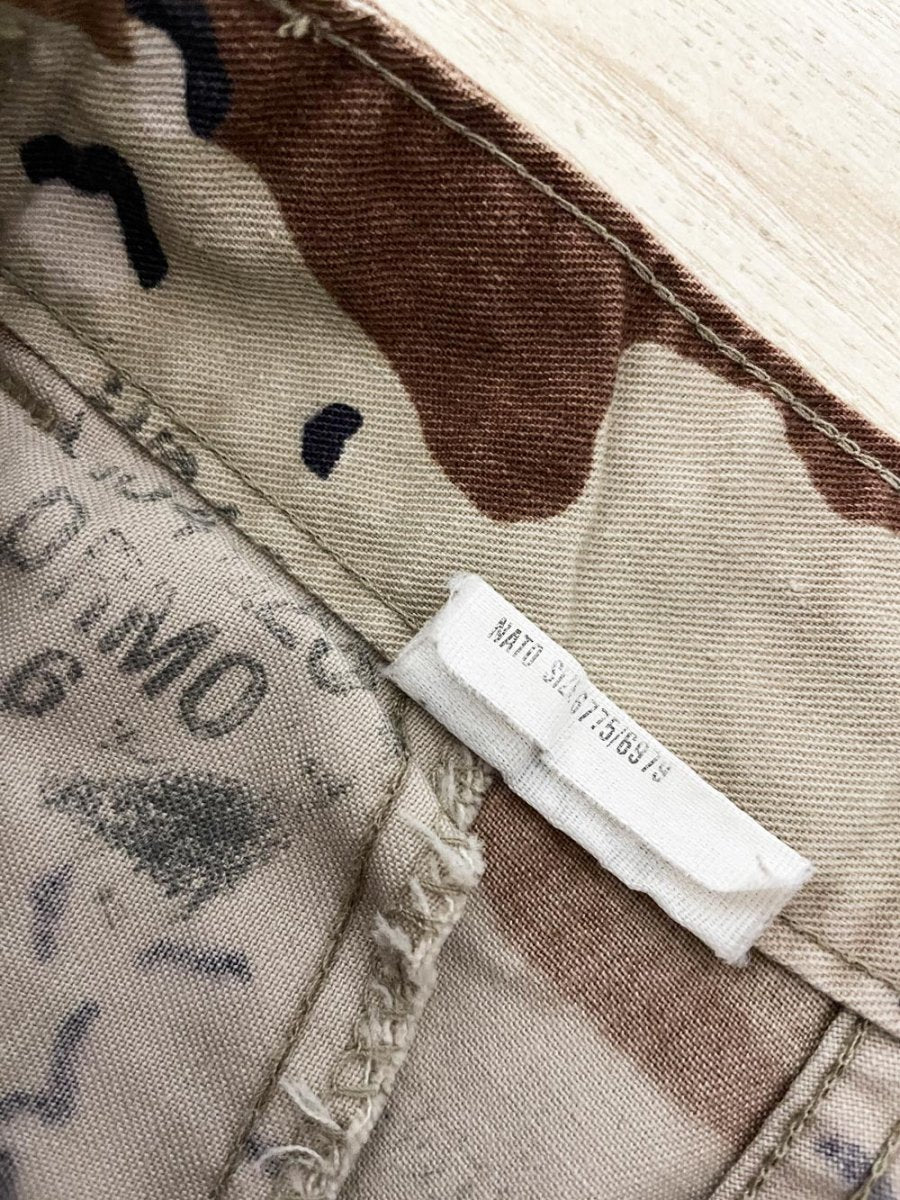 vintage 90s army desert camo cargo pants - good market thrift store