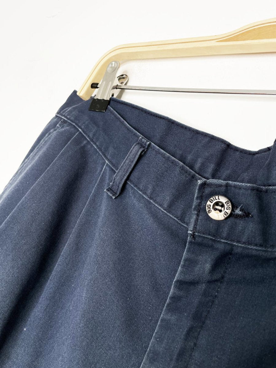 vintage 90s big bill pleated workwear short | made in Canada - good market thrift store