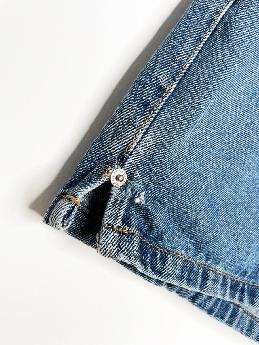 vintage 90s bill blass denim shorts - good market thrift store
