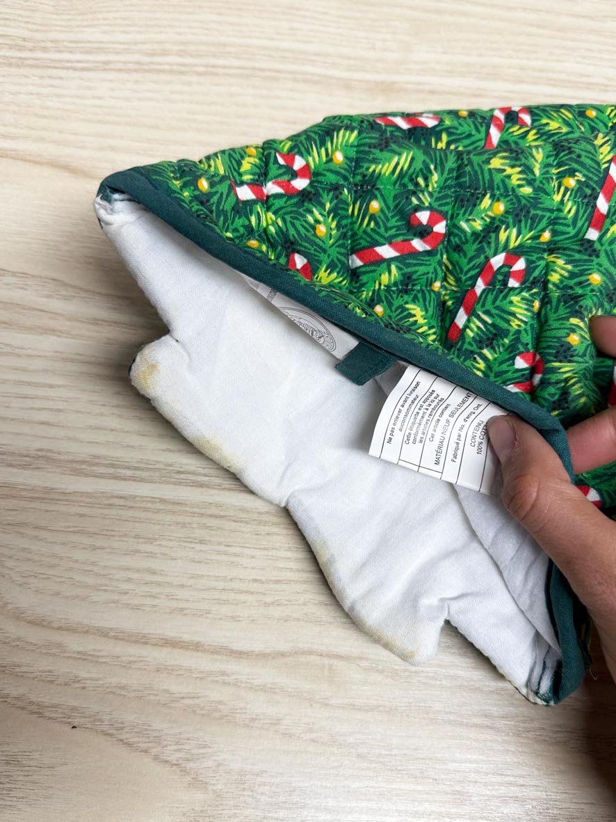 vintage 90s boston warehouse christmas tree jingle bells oven mitt - good market thrift store