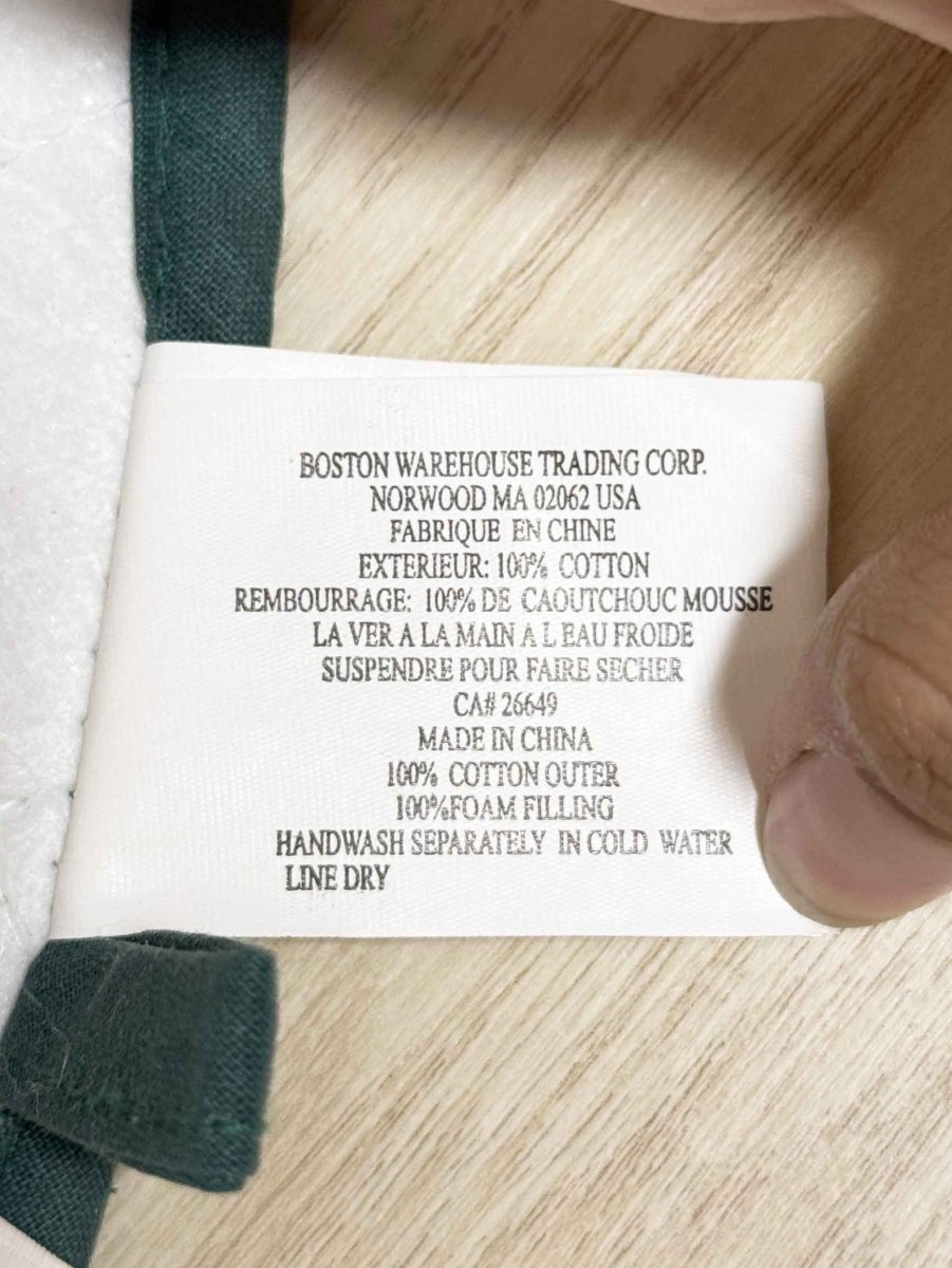 vintage 90s boston warehouse christmas tree jingle bells oven mitt - good market thrift store