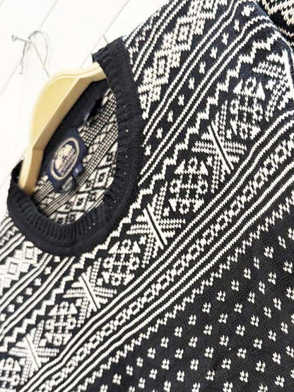 vintage 90s british khaki snowflake fair isle boxy knit sweater | robert lighton - good market thrift store