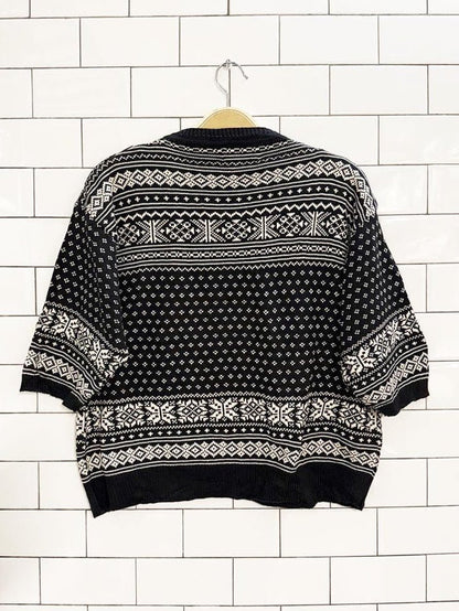 vintage 90s british khaki snowflake fair isle boxy knit sweater | robert lighton - good market thrift store