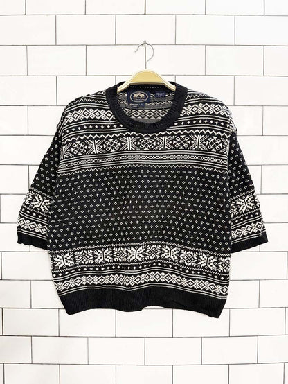 vintage 90s british khaki snowflake fair isle boxy knit sweater | robert lighton - good market thrift store
