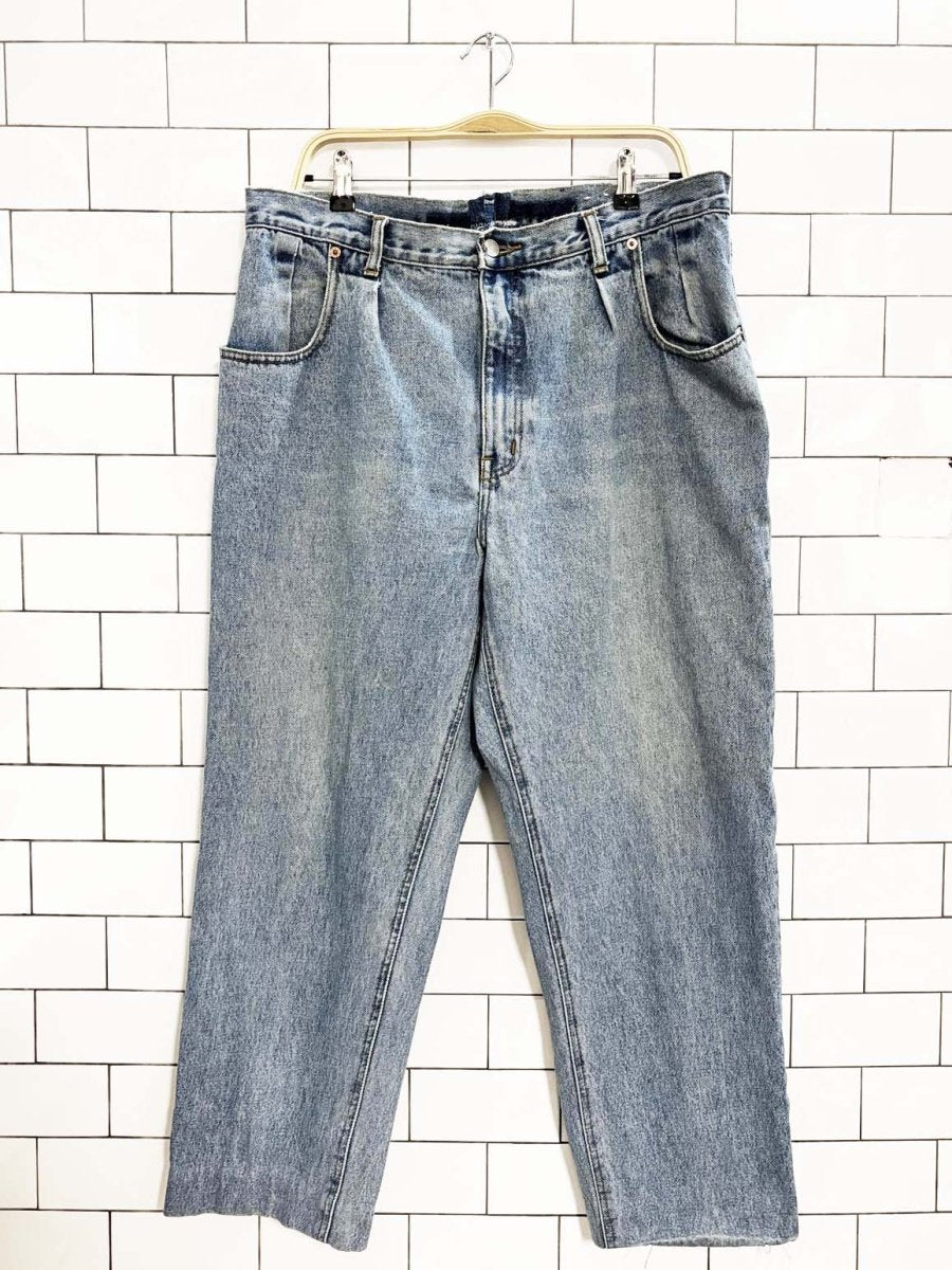 vintage 90s buffalo patch logo pocket jeans - good market thrift store