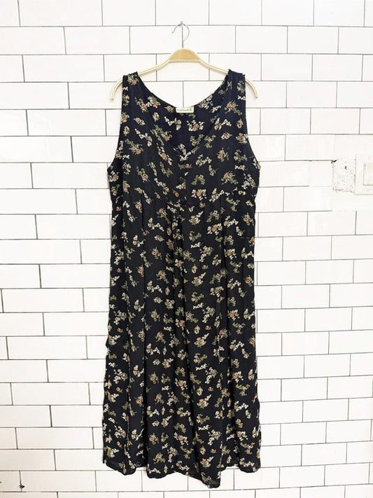 vintage 90s caliente micro floral 1/2 button pleated midi dress - good market thrift store