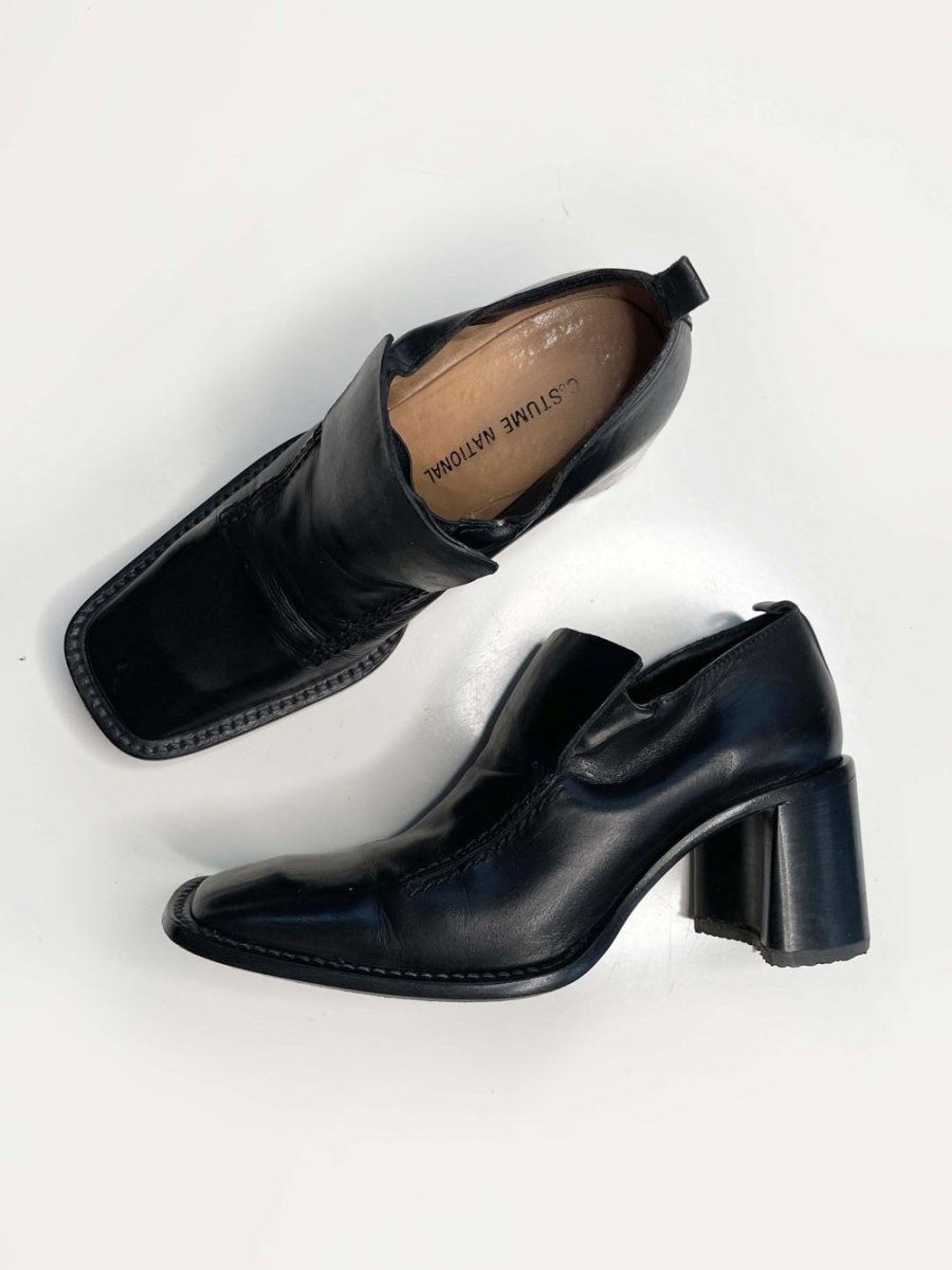 vintage 90s costume nationale square toe leather heeled shoes | made in Italy - good market thrift store