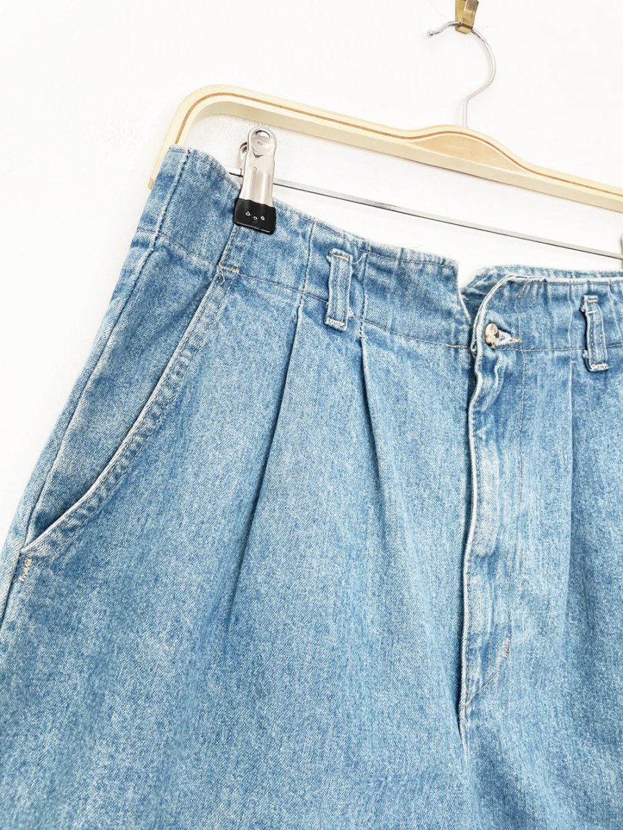 vintage 90s french navy pleated high rise soft denim shorts | made in usa - good market thrift store