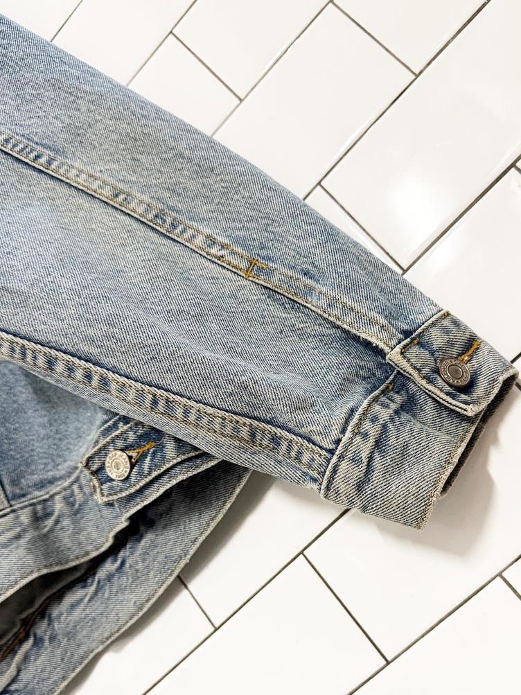 vintage 90s gap denim trucker jacket | born in san francisco 1980 - good market thrift store