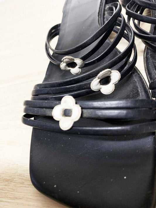 vintage 90s leather strappy flowers low heel sandal | made in brazil - good market thrift store