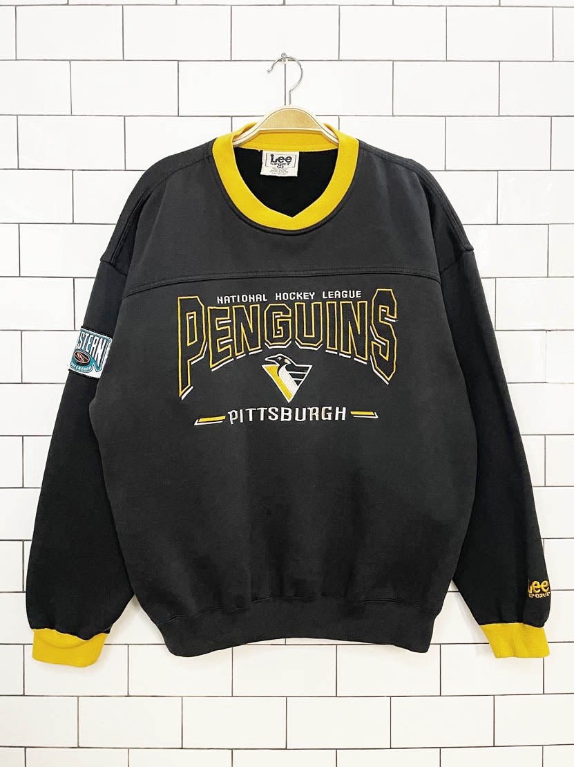 vintage 90s lee pittsburgh penguins two-tone sweatshirt | NHL - good market thrift store