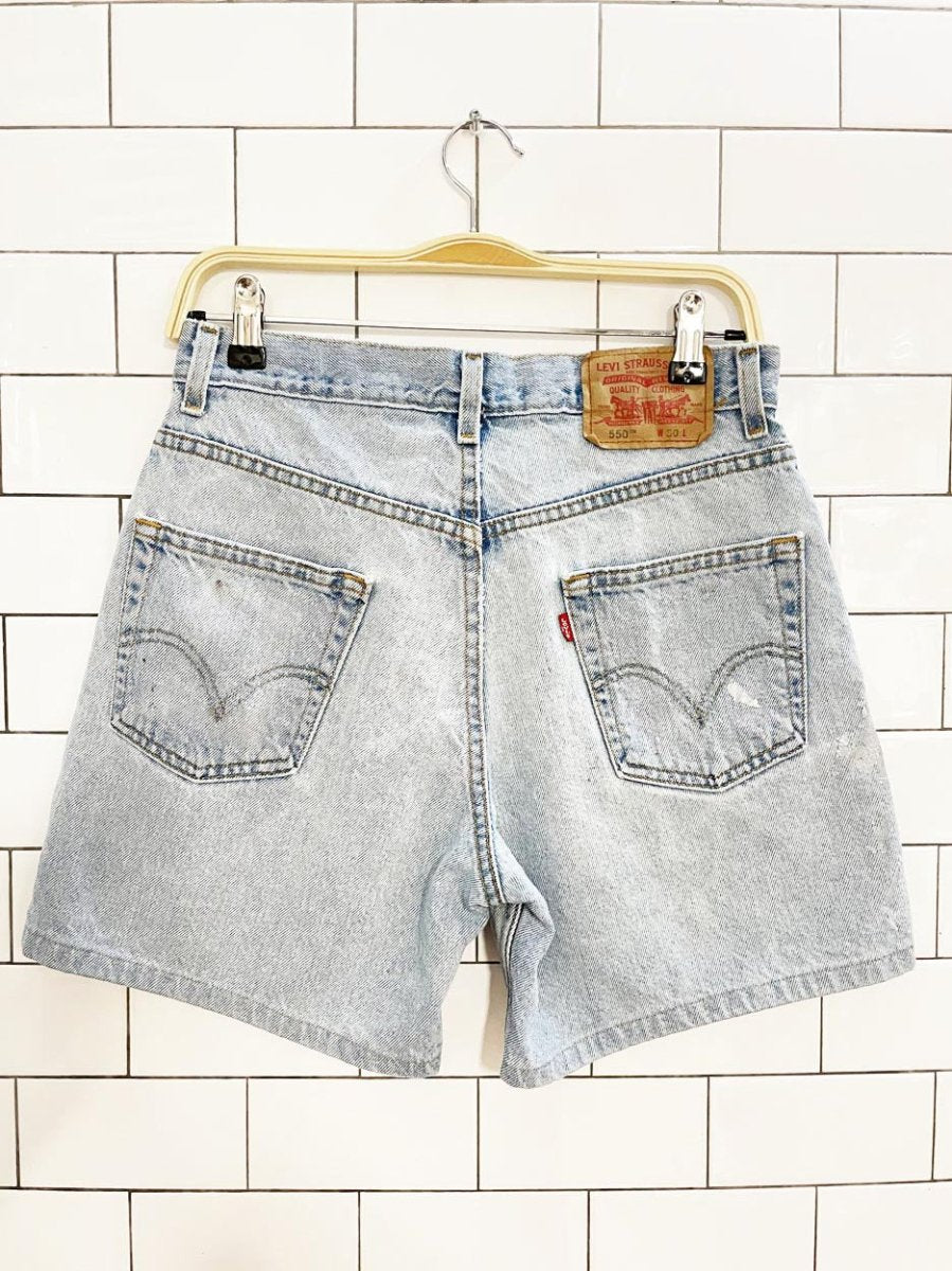 vintage 90s levi's 550 loose denim shorts - good market thrift store