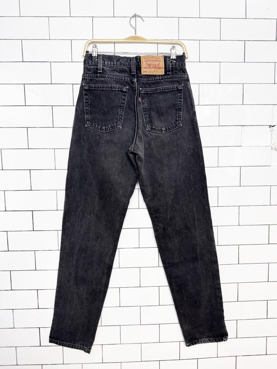vintage 90s levi's 550 relaxed fit jeans | made in USA - good market thrift store