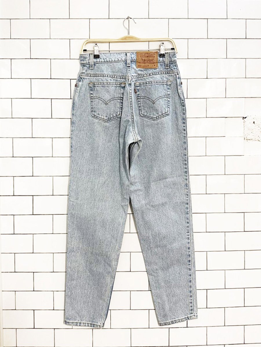 vintage 90s levi's 550 relaxed fit jeans | made in USA - good market thrift store