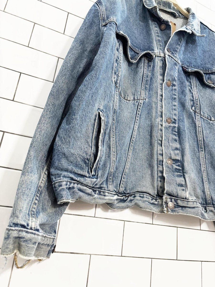 vintage 90s levis distressed denim trucker jacket - good market thrift store
