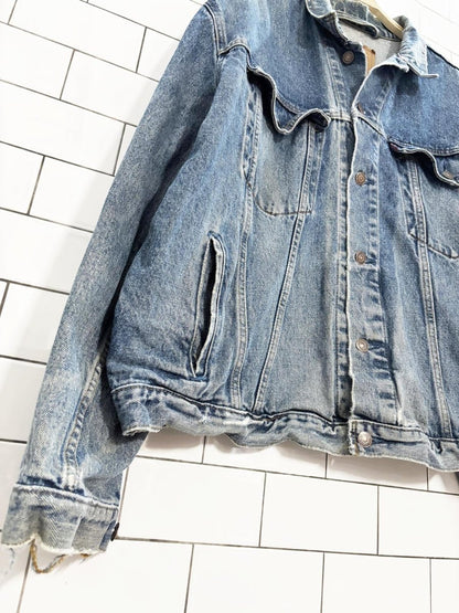 vintage 90s levis distressed denim trucker jacket - good market thrift store