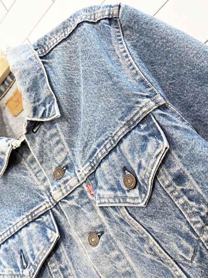 vintage 90s levis grunge distressed denim jacket | made in USA - good market thrift store