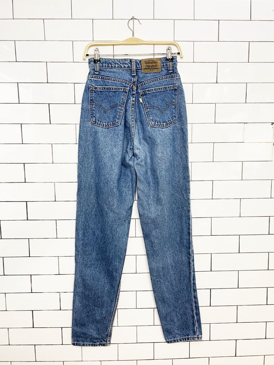 vintage 90s levi's orange tab 816 relaxed fit mom jeans - good market thrift store