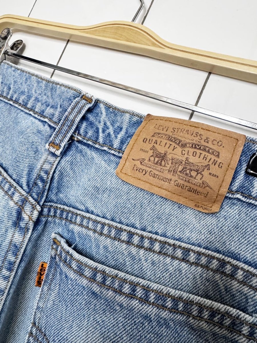 vintage 90s levi's orange tab straight fit jeans | light wash - good market thrift store