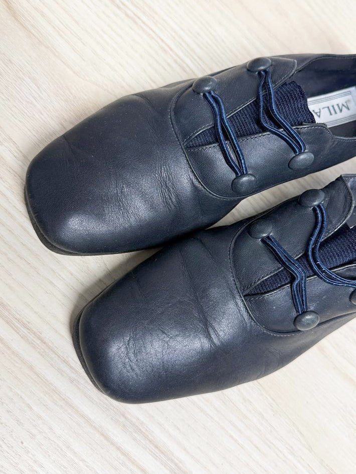 vintage 90s milano leather slip on shoe - good market thrift store